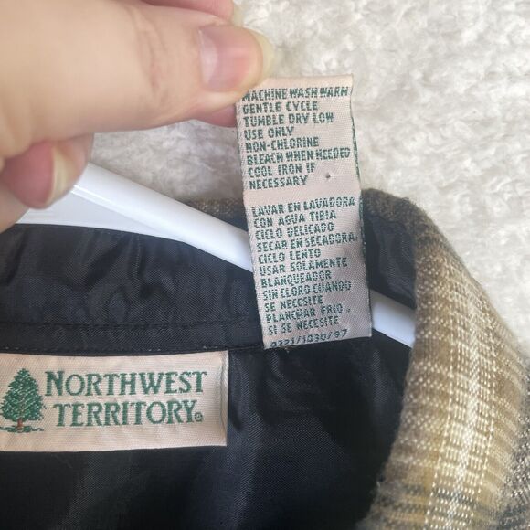 VTG Northwest Territory Flannel Shacket Mens Large Beige Plaid Nylon Lined - Picture 13 of 13